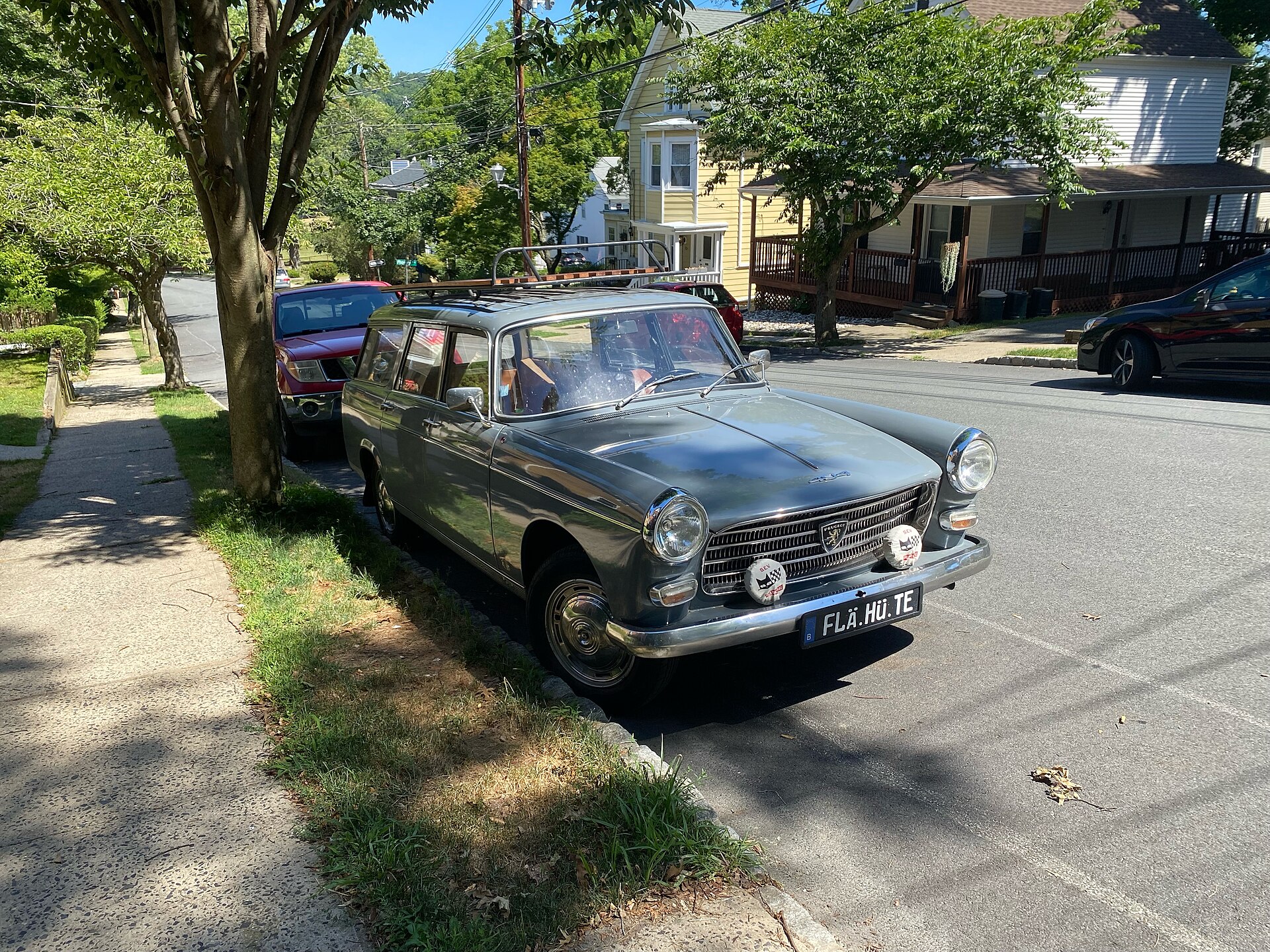 Peugeot 404