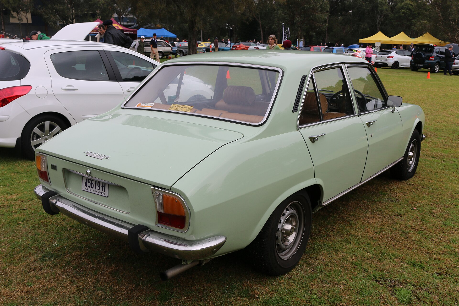 Peugeot 504
